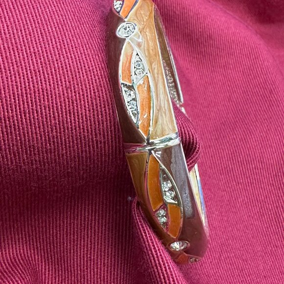 VTG Three-Tone Enamel Hinged Bangle Bracelet w/Crystal Accents - Picture 13 of 14